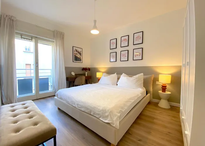 über Den Dächern Von - Parkplatz&e-ladestation Apartment Triest