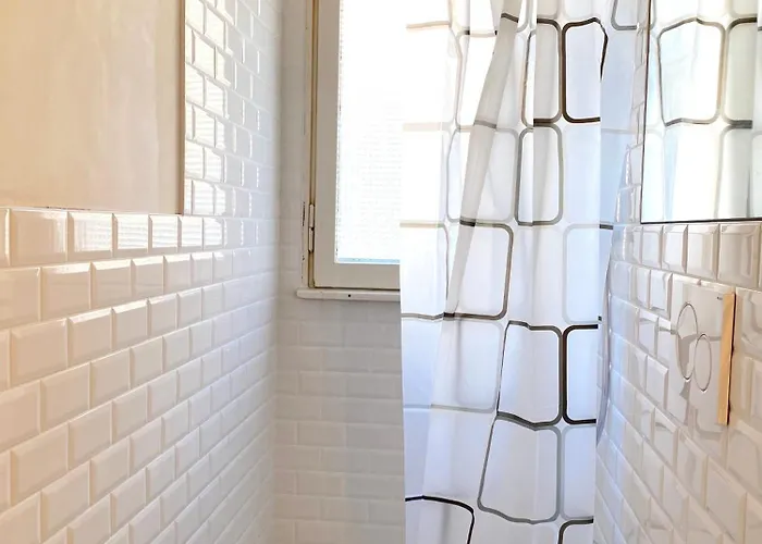 über Den Dächern Von - Parkplatz&e-ladestation Apartment Triest